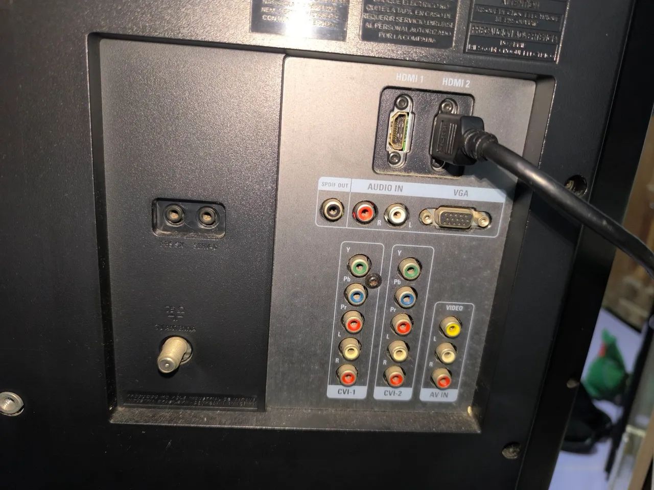 TV 32 polegadas Philips  - Conservada com controle - Foto 3