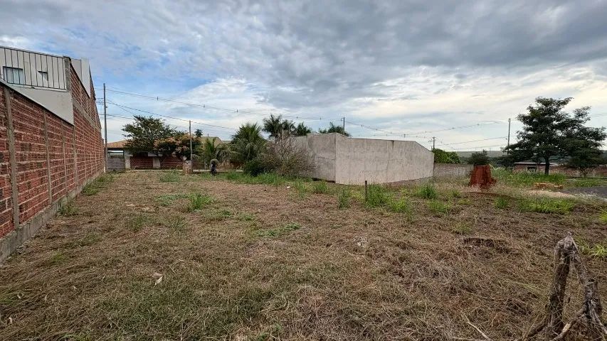 Terreno 450 m² em condomínio com acesso ao rio - Foto 3