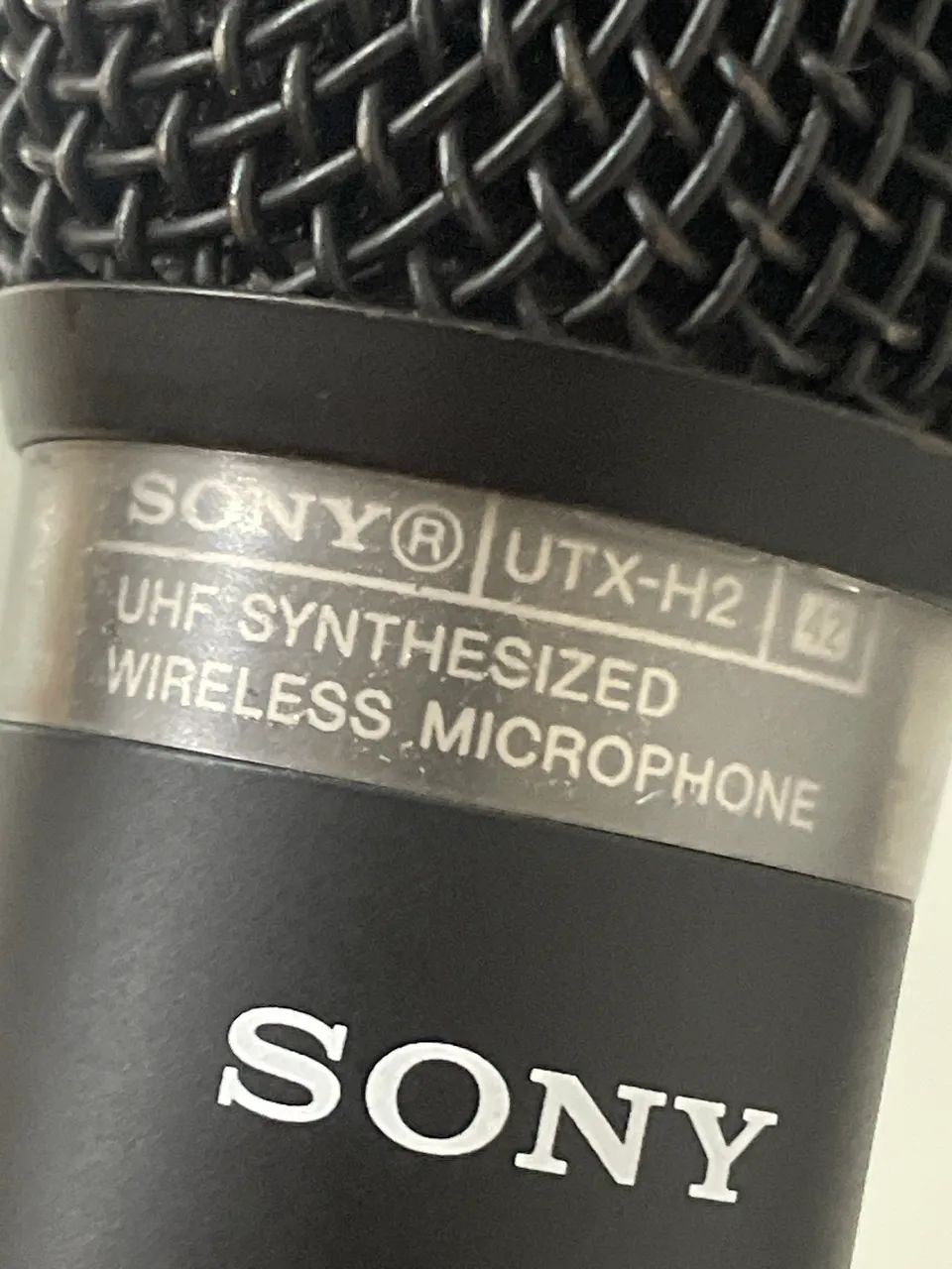 Microfone Sony UTX-H2(42) UHF Synthesized Wireless  - Foto 4