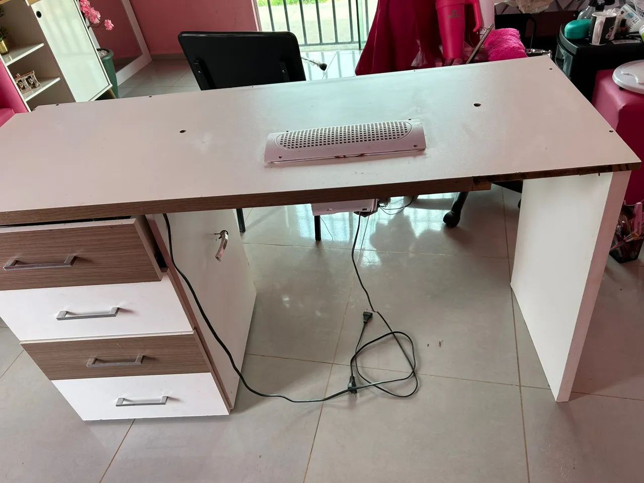 Mesa de manicure com sugador - Foto 4