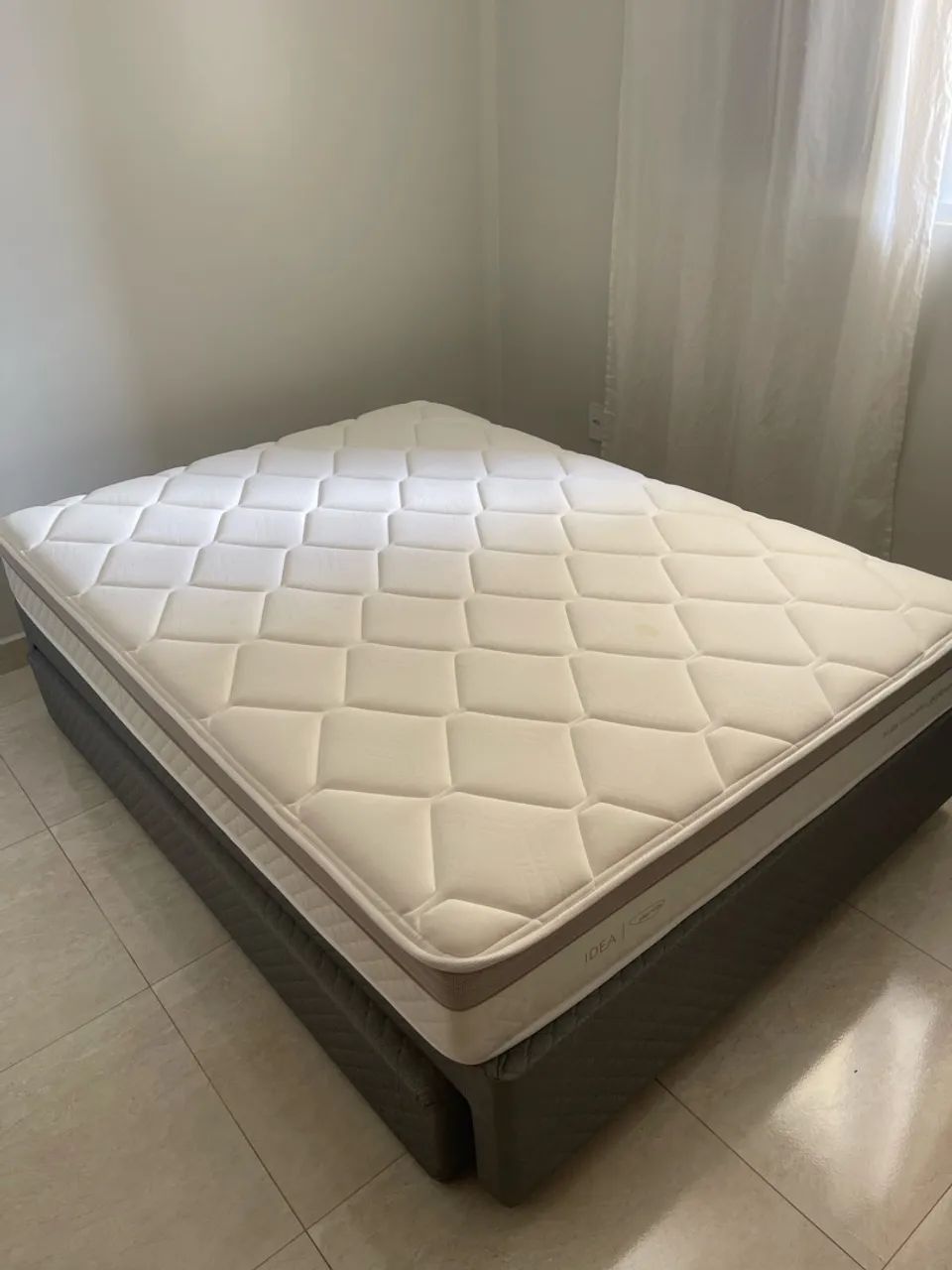 Cama Box casal 