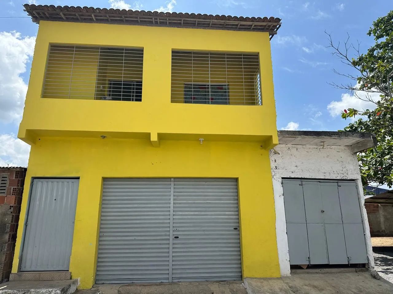 Dúplex Ponto Comercial + Casa