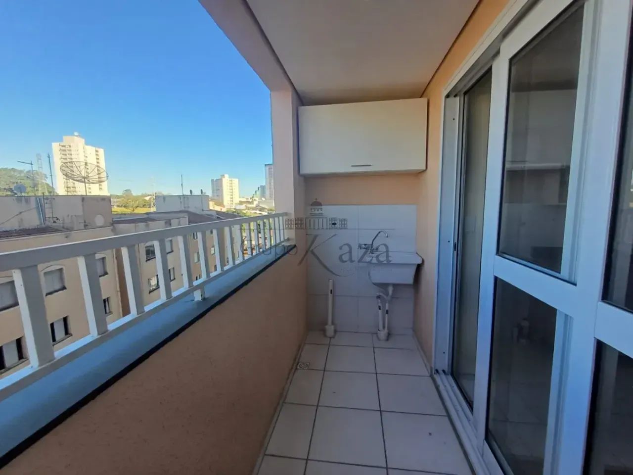 Imóvel para aluguel tem 44 metros quadrados com 2 quartos