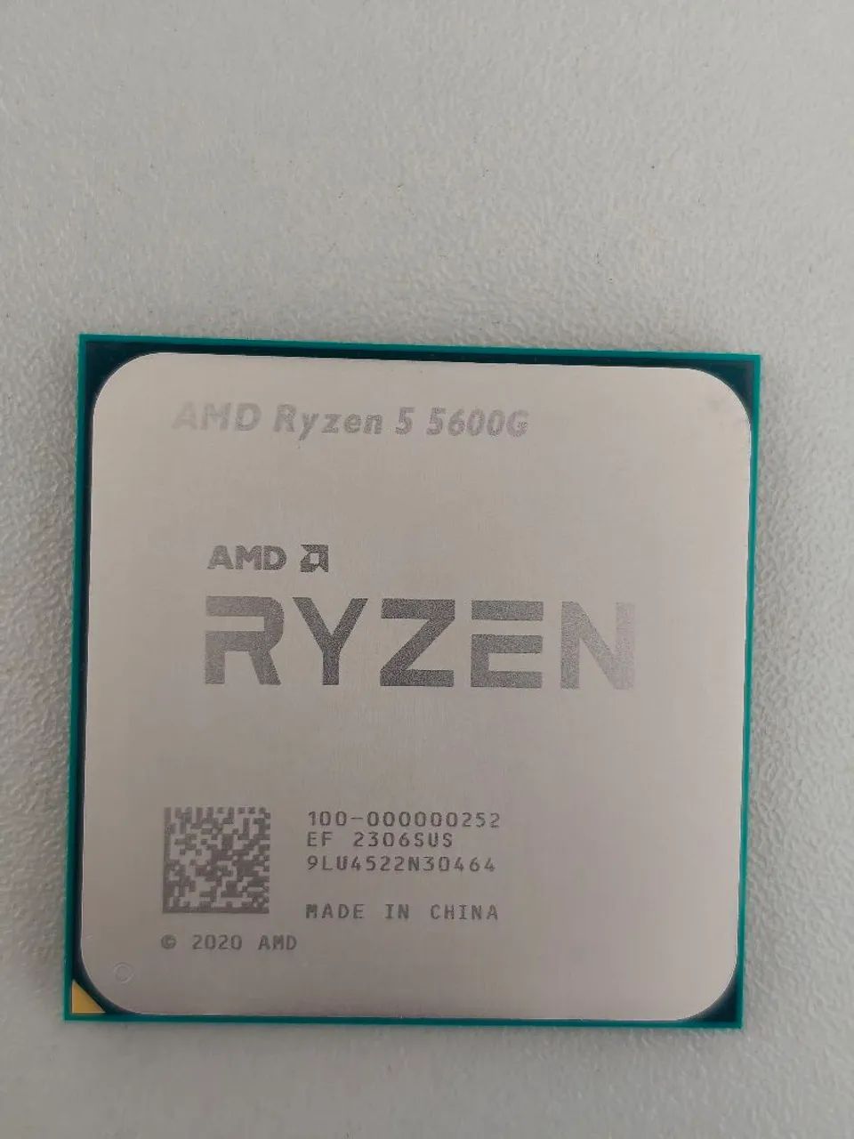 AMD Ryzen 5 5600G Com Vídeo integrado 