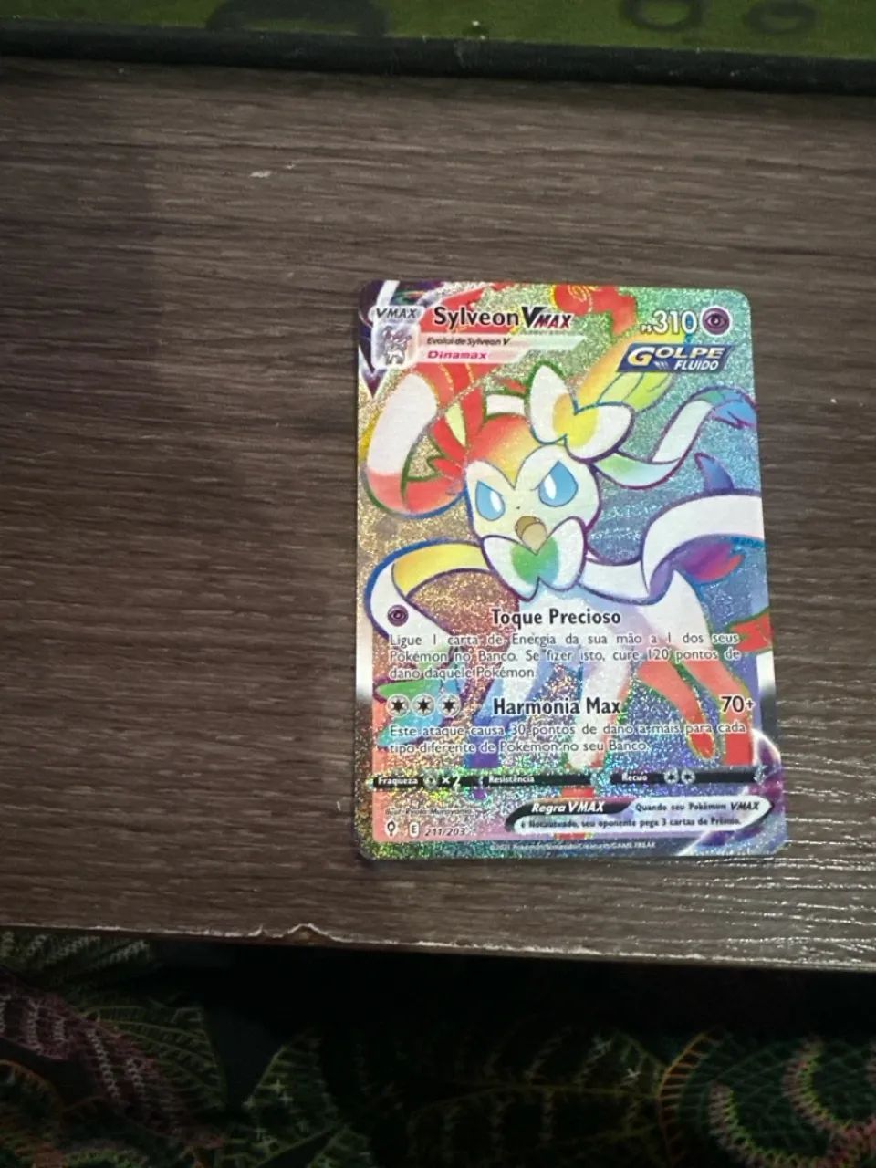 Sylveon Vmax raimbow 211/203 