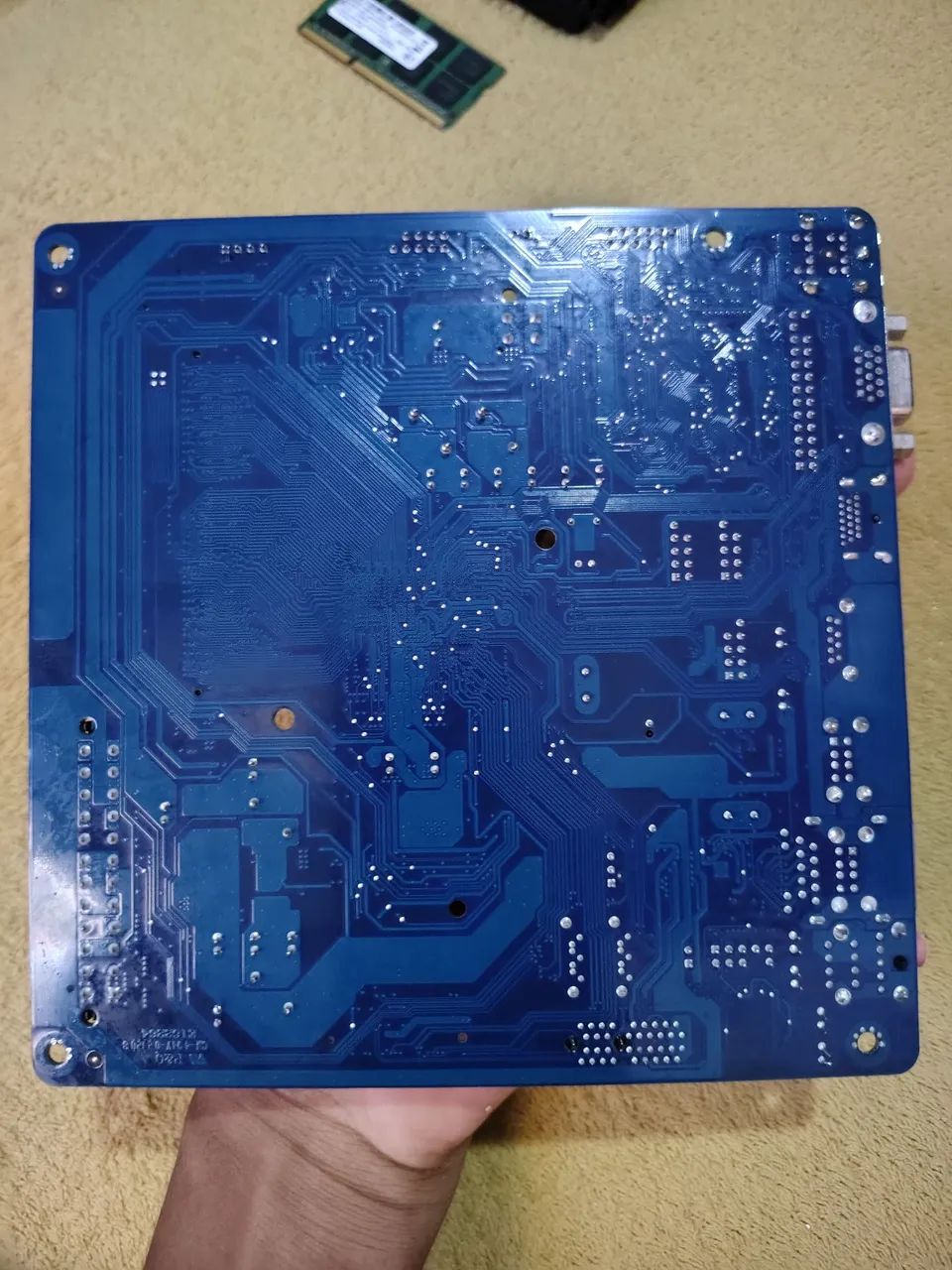 Placa-mãe IPX1800G2 2.0 - Usada, Sem teste - Foto 2