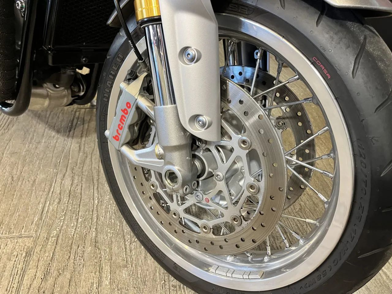 TRIUMPH Truxton 1200 R - 2018 - Foto 5