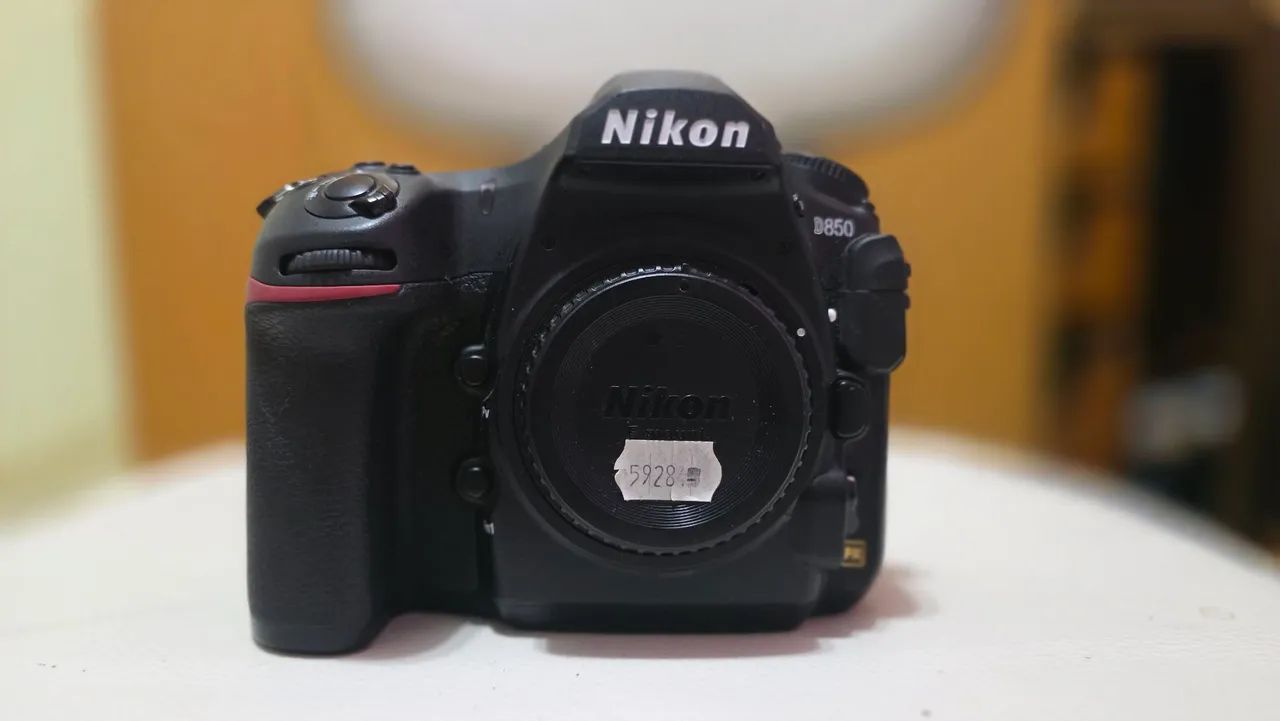 Câmera Nikon D850