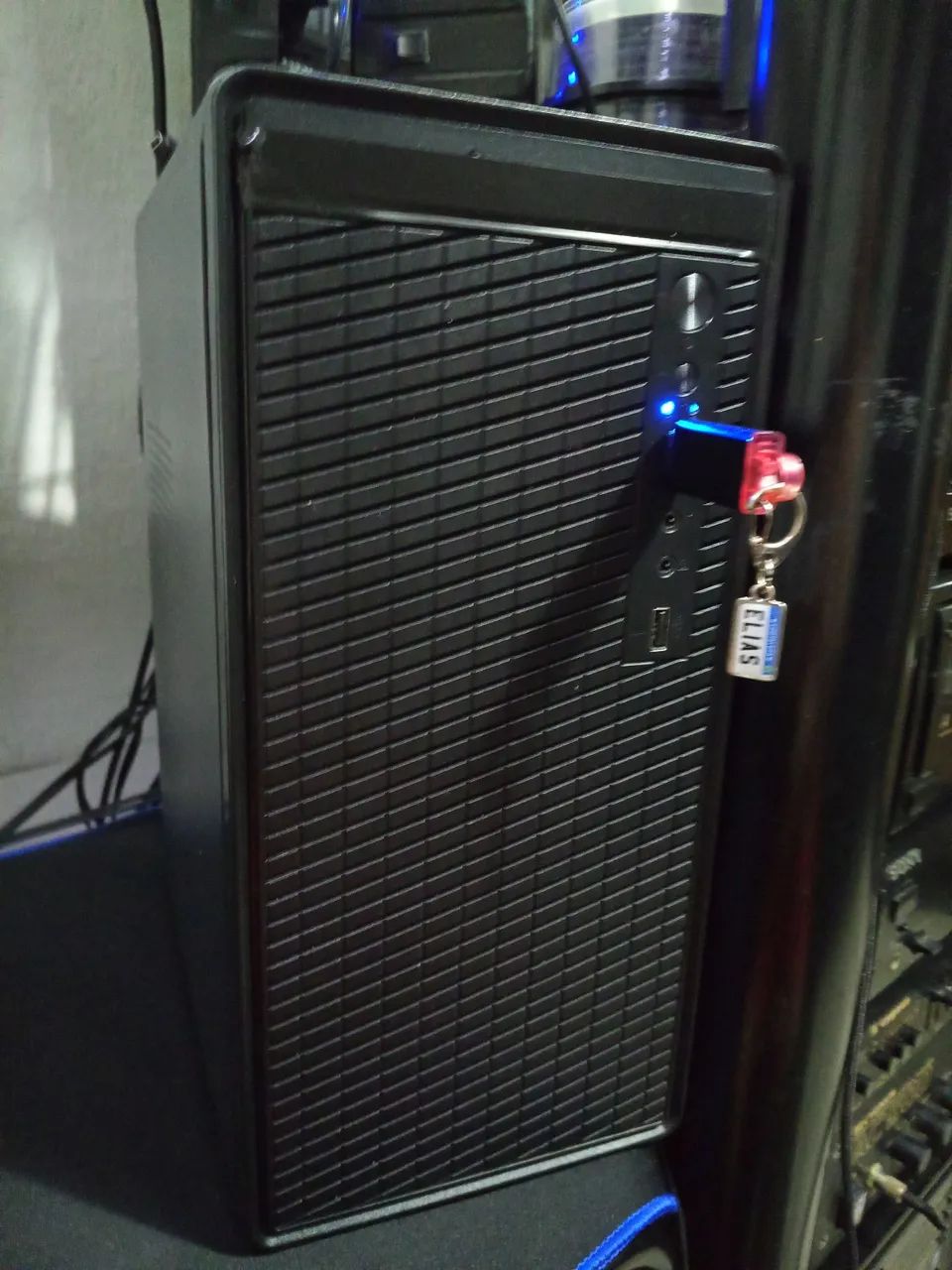 PC rápido e eficiente, uso de 3 meses, novíssimo!!  - Foto 2