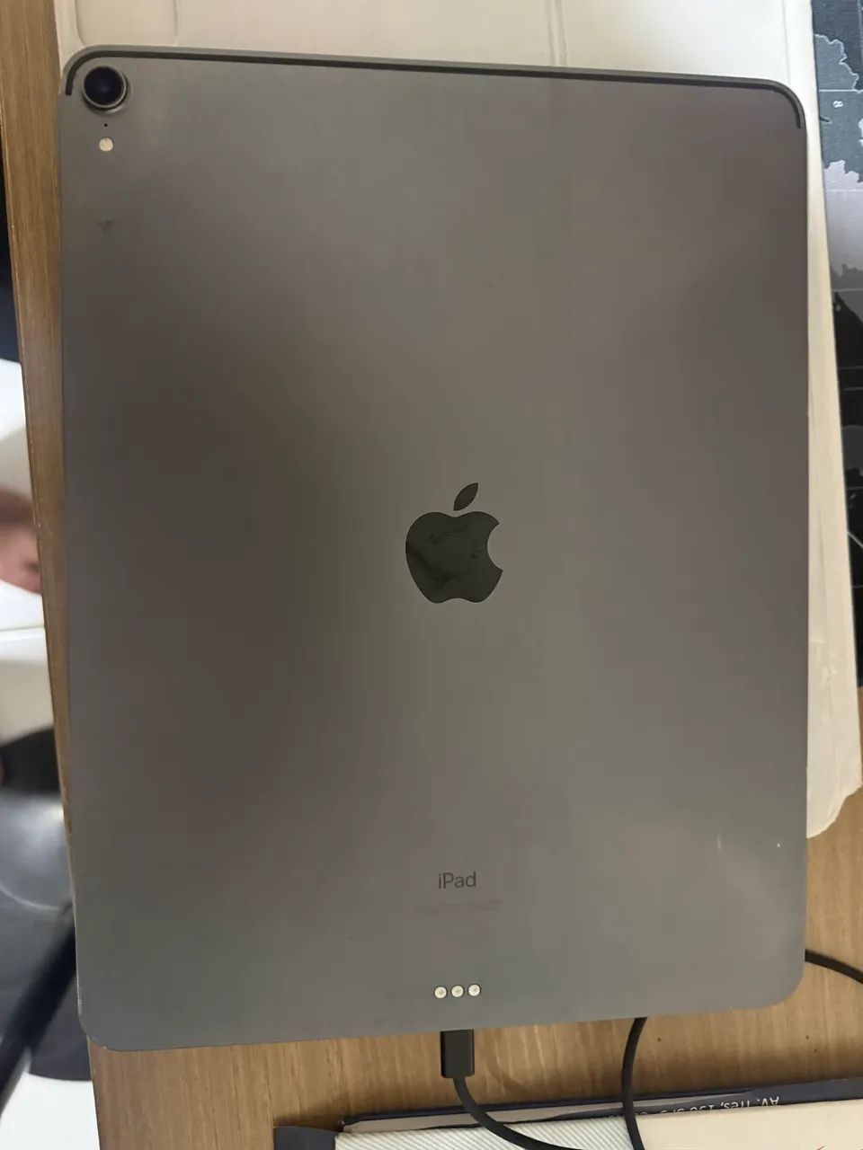 iPad Pro 12?9, 3 GEN, 512gb + Magic Keyboard - Foto 3