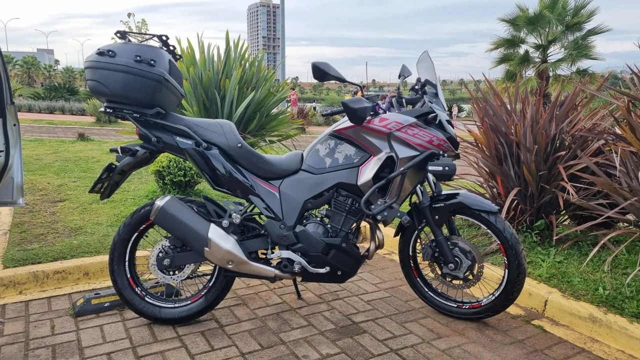 Versys Touring 2021 - Foto 2