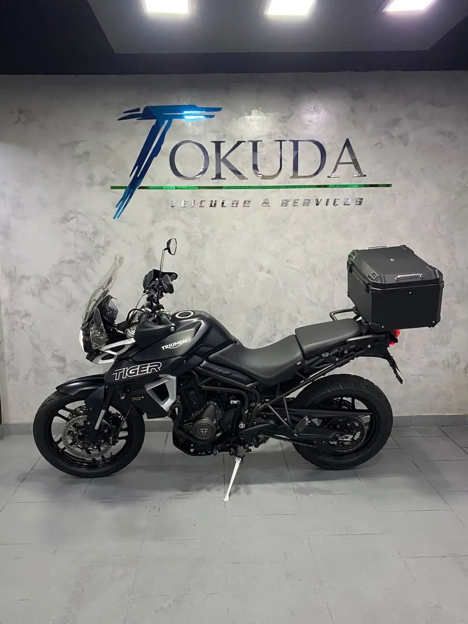 Triumph Tiger 800 XRX