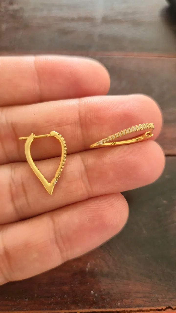 Argola ouro 18k cravejada - Foto 2