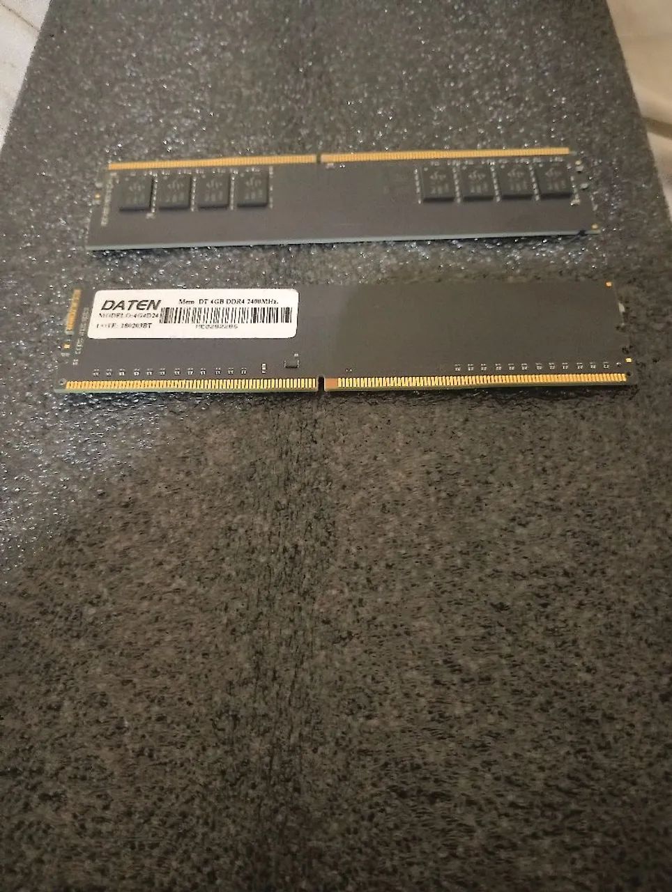 Memoria RAM DDR4 8gb (2x4gb) 2400mhz - Foto 3
