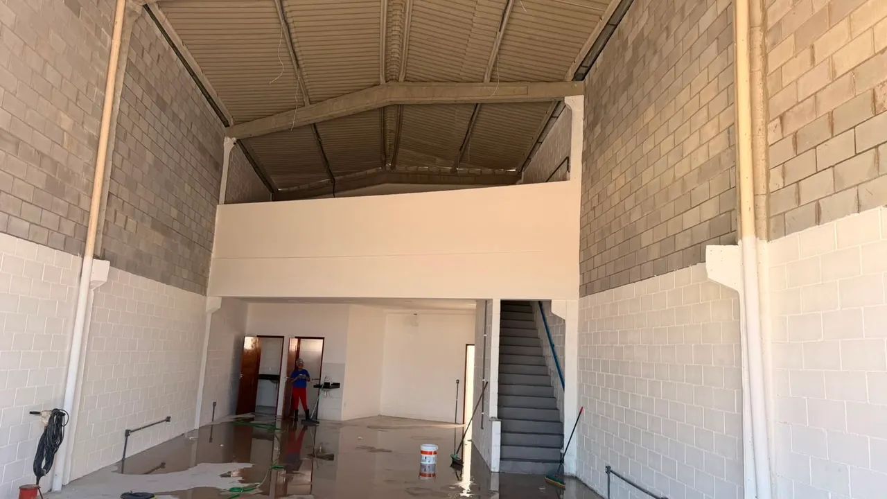 Galpões próximo ao forum barro duro  - Foto 4