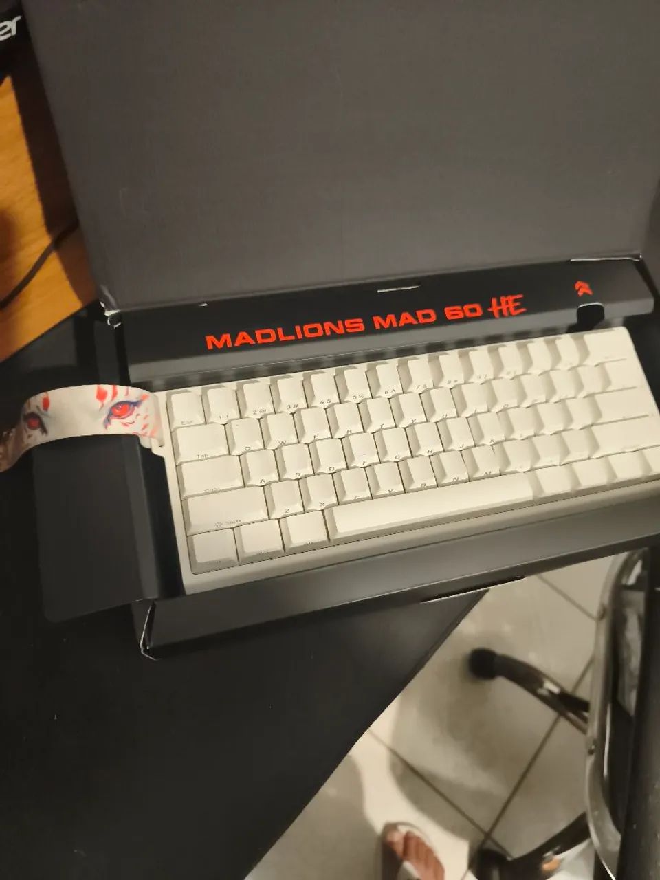 MADLiON 60 HE