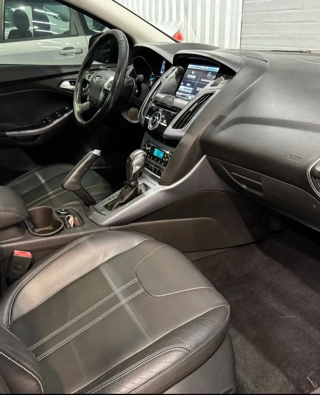 FOCUS sedan TITANIUM PLUS 2015 - Foto 3