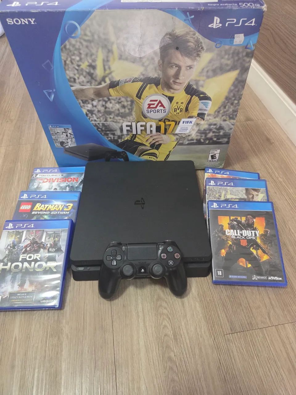 Ps4 com jogos, controle cabos e caixa