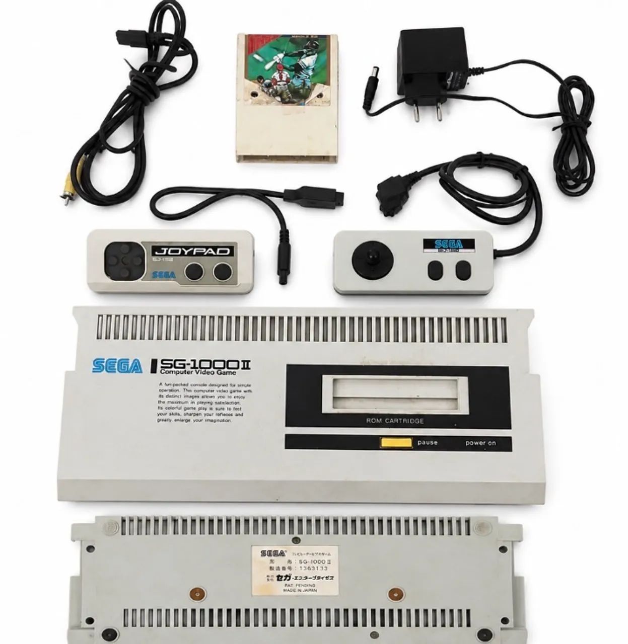 SEGA SG-1000 II 本体コントローラーとソフト付き Console Sega Sg-1000 Ii, 2 controles, cabos e 1 jogo - Consoles de