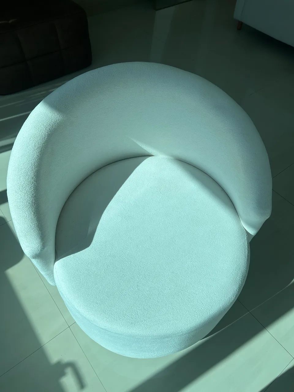 Poltrona decorativa em boucle  - Foto 3
