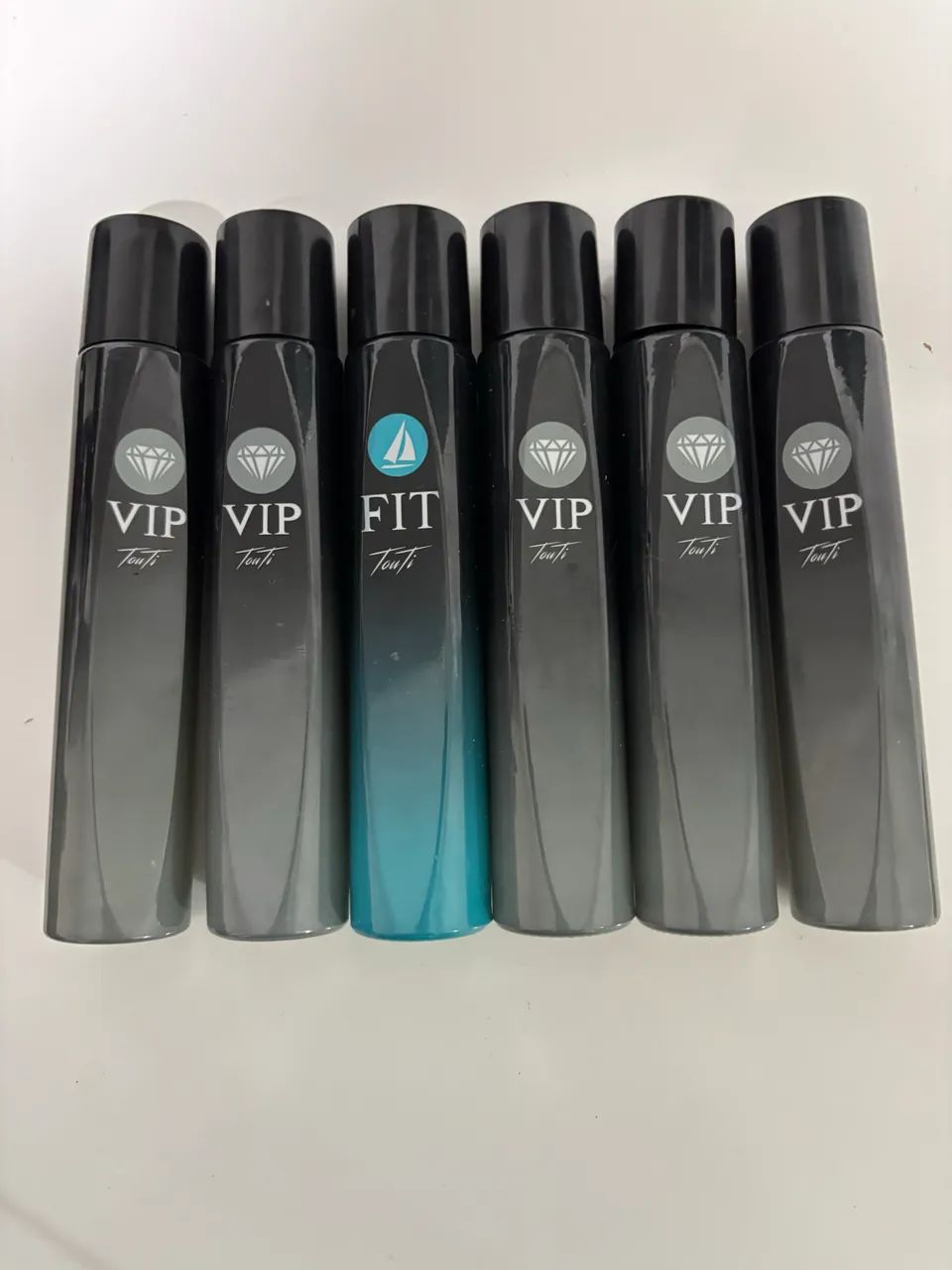 6 perfumes VIP touti