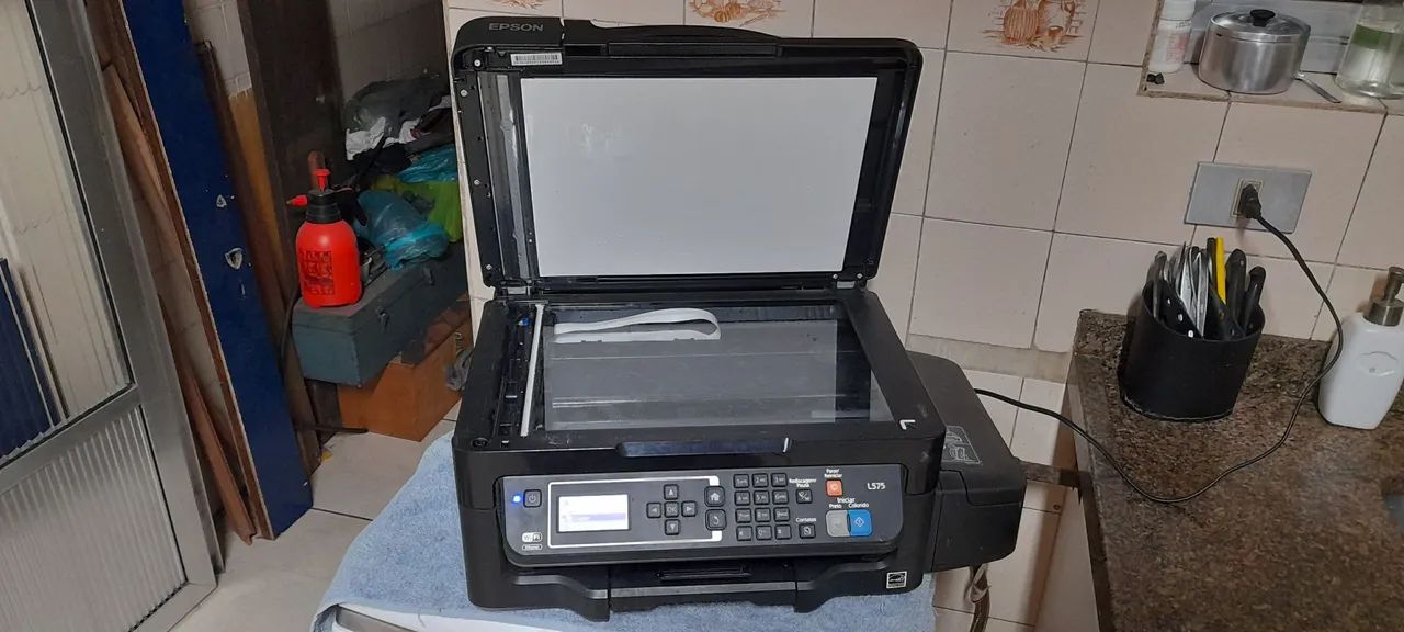 Impressora Epson L575 para retirada de peças  - Foto 3