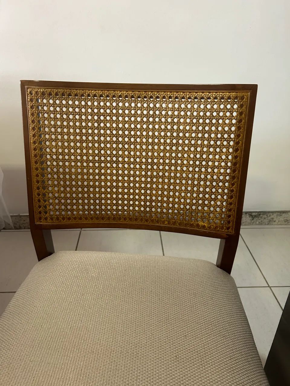 Conjunto de Mesa e Cadeiras - Foto 4
