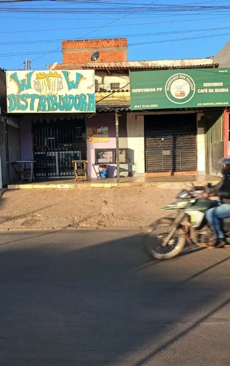 Imóvel comercial  com 2lojas e 3kitnet QD604 - Foto 2
