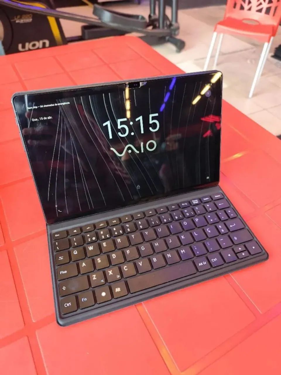 Vendo tablet Vaio 10 pol - Foto 3