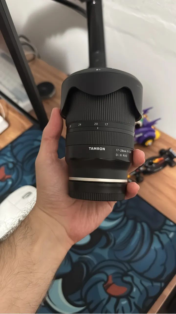 Lente Tamron 17-28mm Sony - Acessórios para Câmeras e Filmadoras