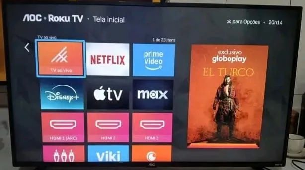 TV SMART AOC ROKU 43 POLEGADAS TV PRATICAMENTE NOVA COMPLETA CONTROLE PÉS 