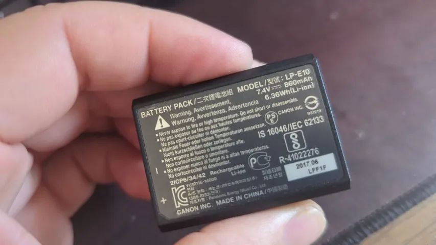 Bateria LP-E10 - Para Câmeras EOS T7+, EOS T7, EOS T100 e outros modelos compatíveis - Foto 2