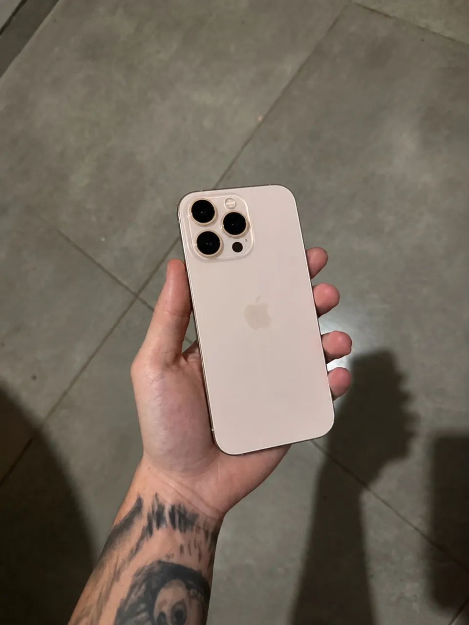 iPhone 16 Pro Max 256GB - Desert Titanium - Foto 2
