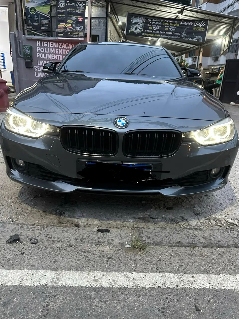 BMW 320I 2014