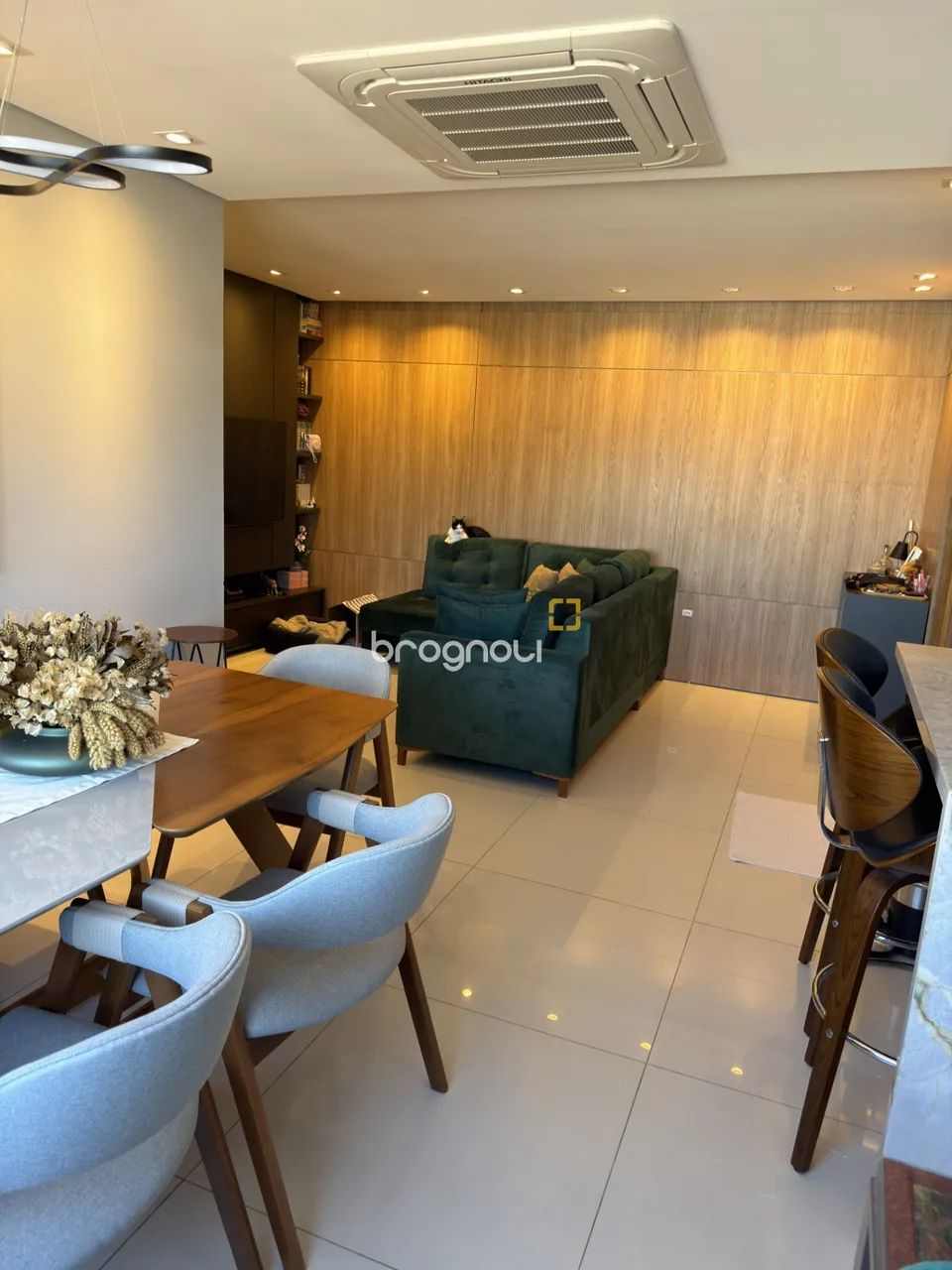 Brognoli Vende Apartamento com 3 quartos sendo 1 suíte em Coqueiros - Florianópolis. - Foto 3