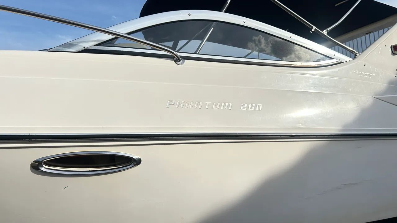 Lancha Schaefer Phantom 260 Cabinada - Foto 2