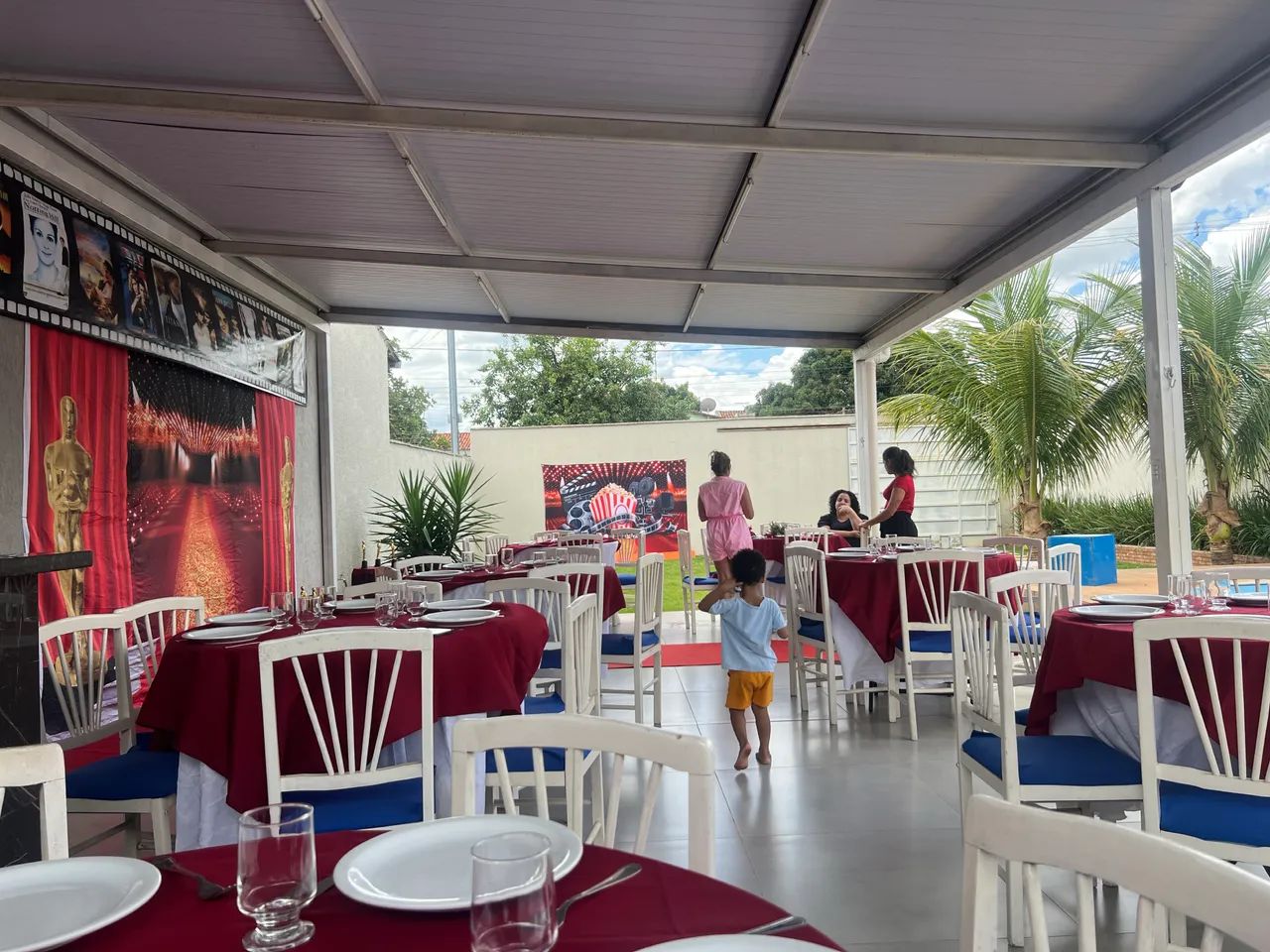 ESPAÇO DE FESTAS 