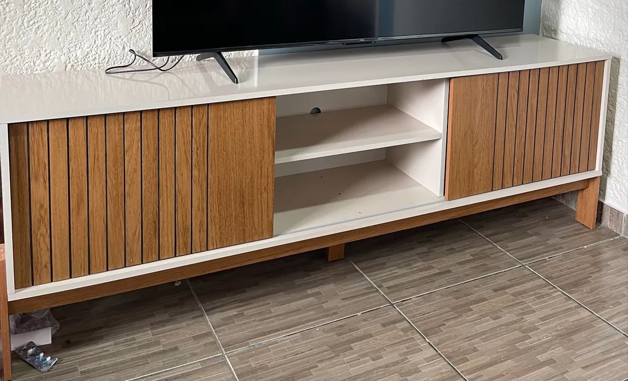 VENDE-SE RACK PARA TV ATÉ 75 POLEGADAS 