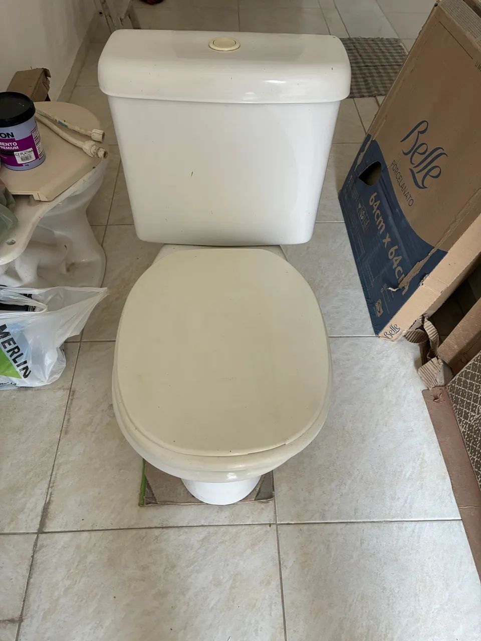 Vaso Sanitário com caixa acoplada