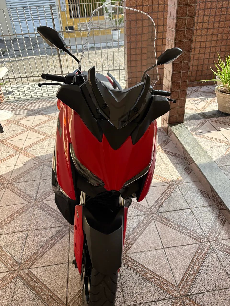 Yamaha Xmax 250 