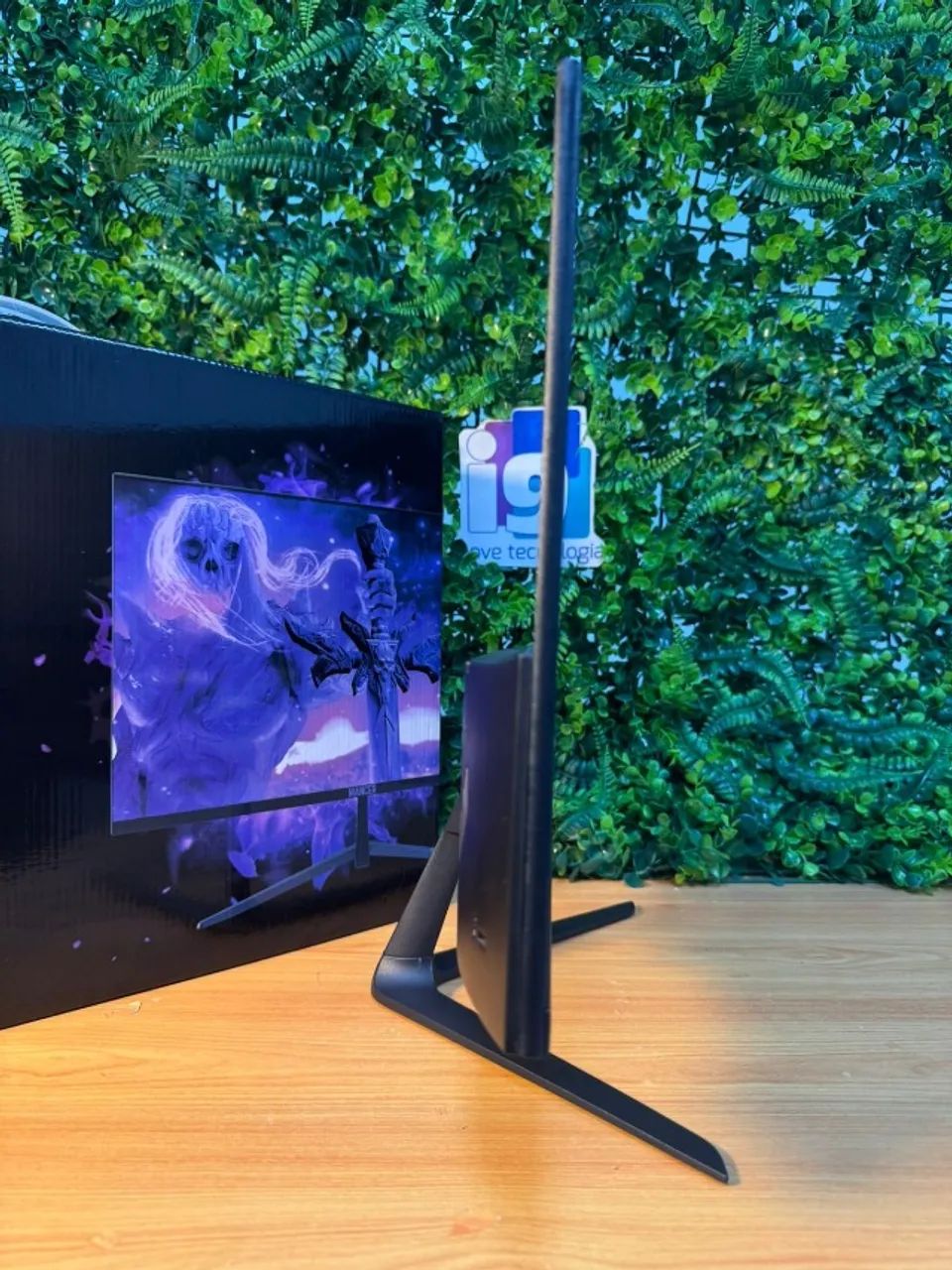 Monitor Mancer horizon Z21  21,5? polegadas   1x entrada p2 fone de ouvido  1x entrada hdm