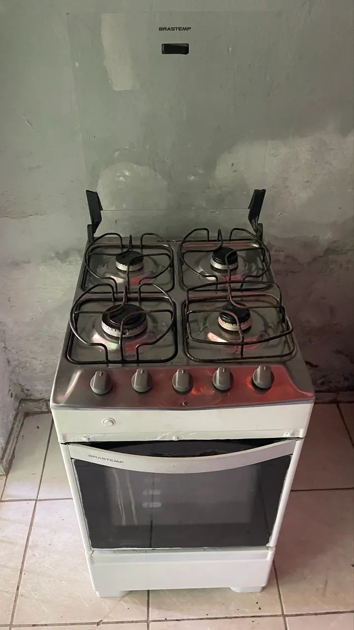 Fogão 4 bocas usado 300$ - Foto 4