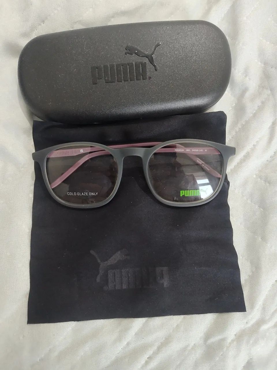 Óculos armação Puma