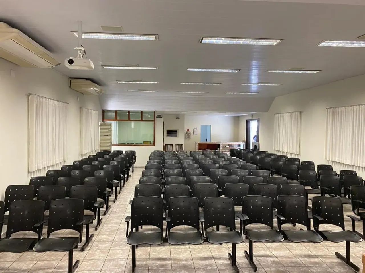 Ponto Comercial para Venda em Goiânia, Setor Morais, 1 dormitório, 2 banheiros - Foto 10