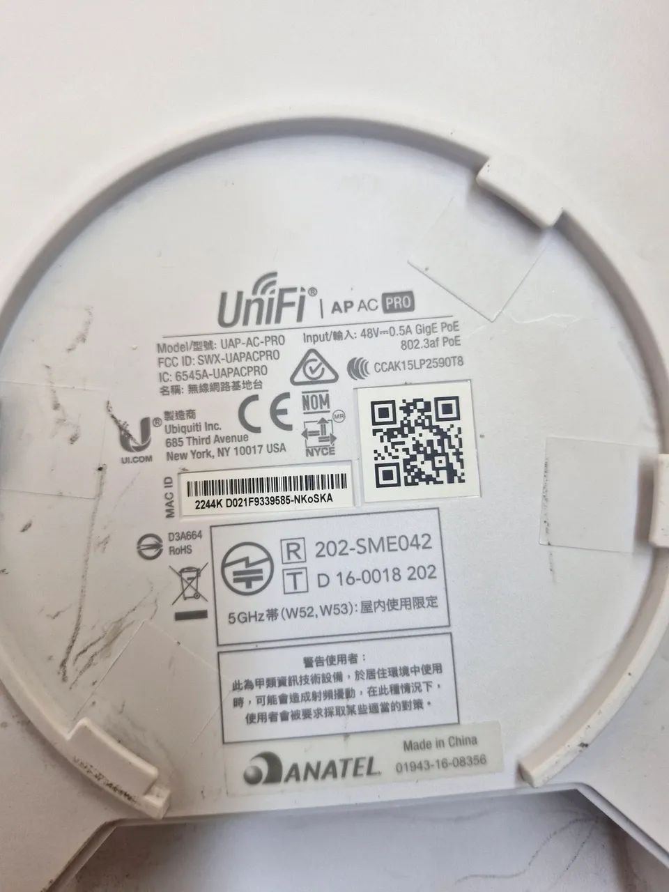 Access Point Ubiquiti UniFi AP AC Pro (UAP-AC-PRO) - Foto 4