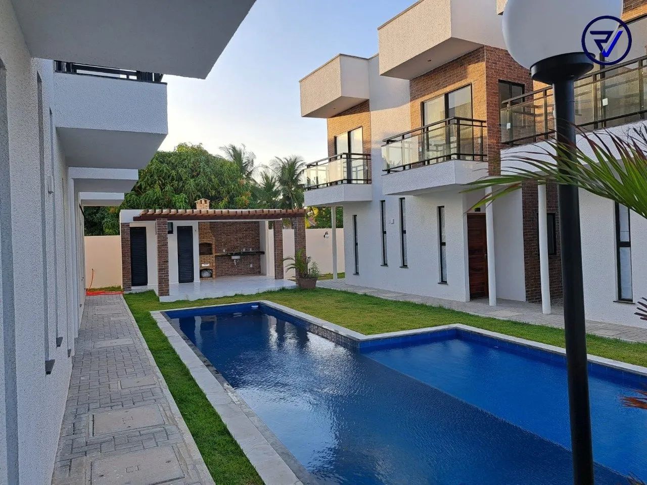 Sua Nova Casa Bem Pertinho do Mar!