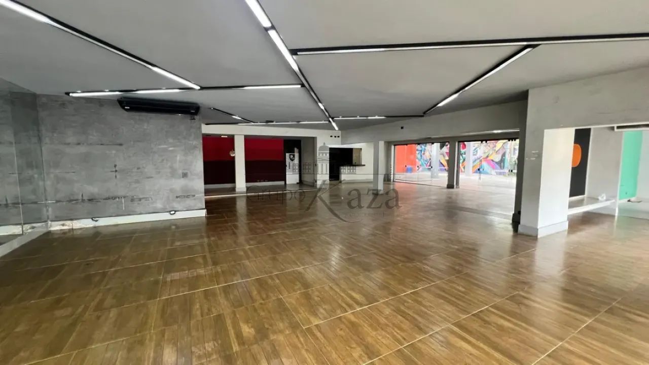 Ponto Comercial - Jardim Esplanada - 321,30m²