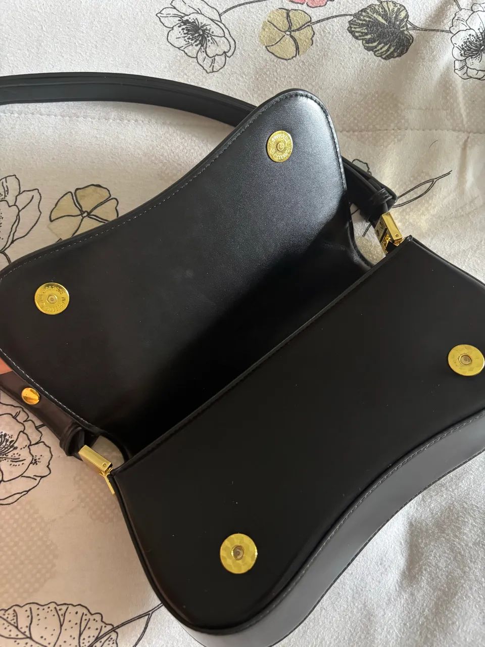 Bolsa preta  - Foto 2