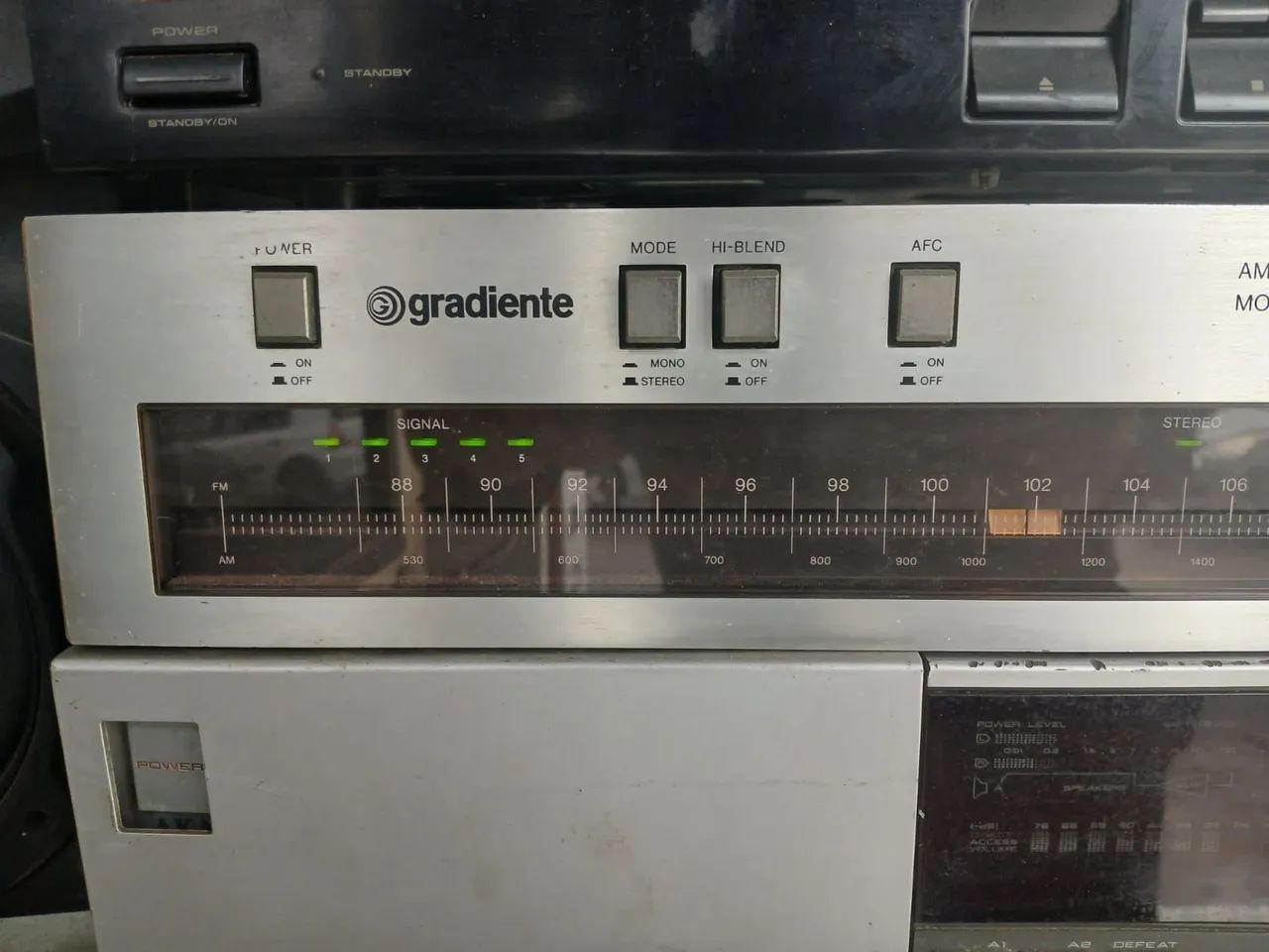 Tuner Gradiente AM/FM Model 9 - Foto 2