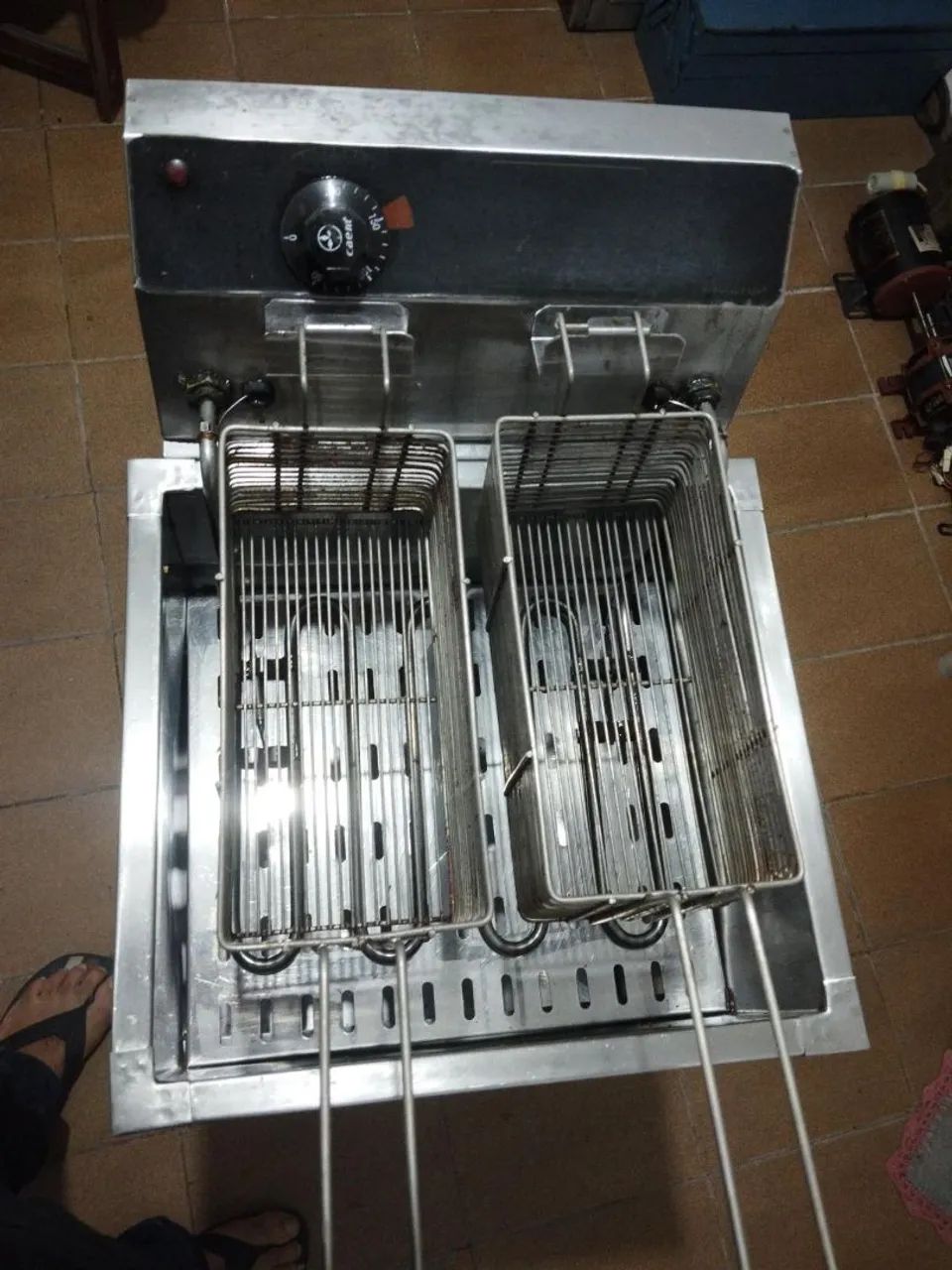 Fritadeira elétrica 20lt óleo 5000w 220v - Foto 2